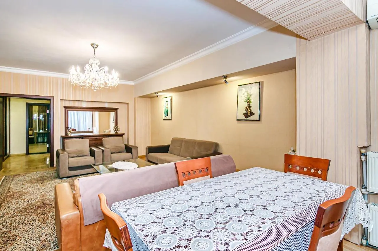 Nizami Street Lux Apartment Baku