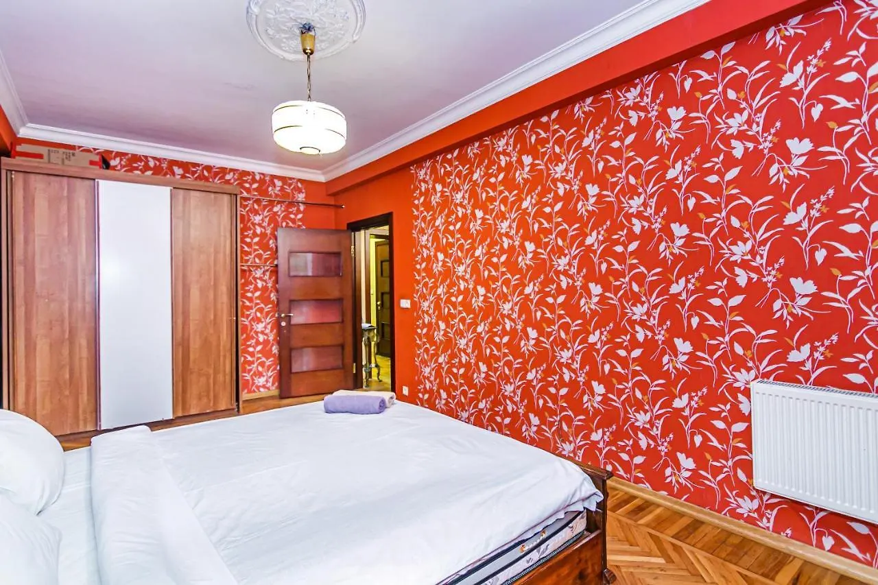 Nizami Street Lux Apartment Baku